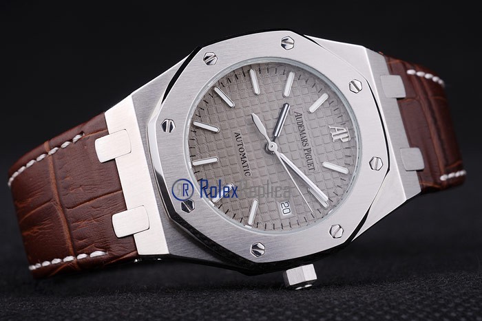 audemars piguet replica royal oak jumbo agentèè strip leather imitazione copia - immagine 4