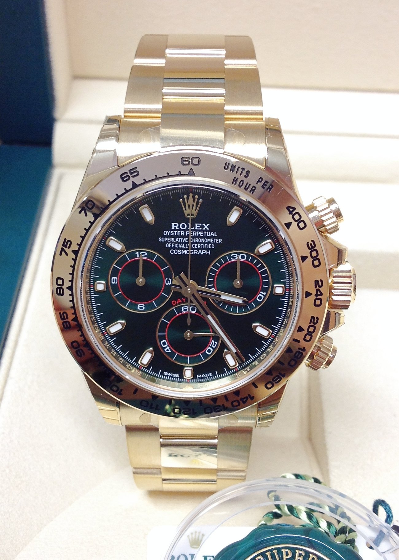 Rolex replica daytona 116508 green dial