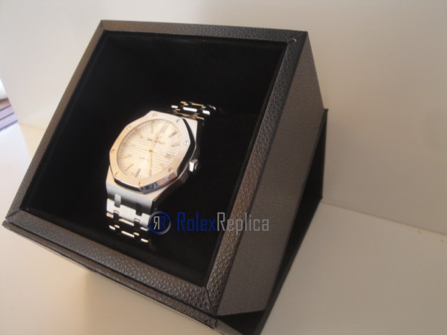 audemars piguet replica royal oak jumbo argentèè dial imitazione copia - immagine 4