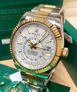 Alternative view of rolex replica sky-dweller acciaio-oro white dial orologio replica copia
