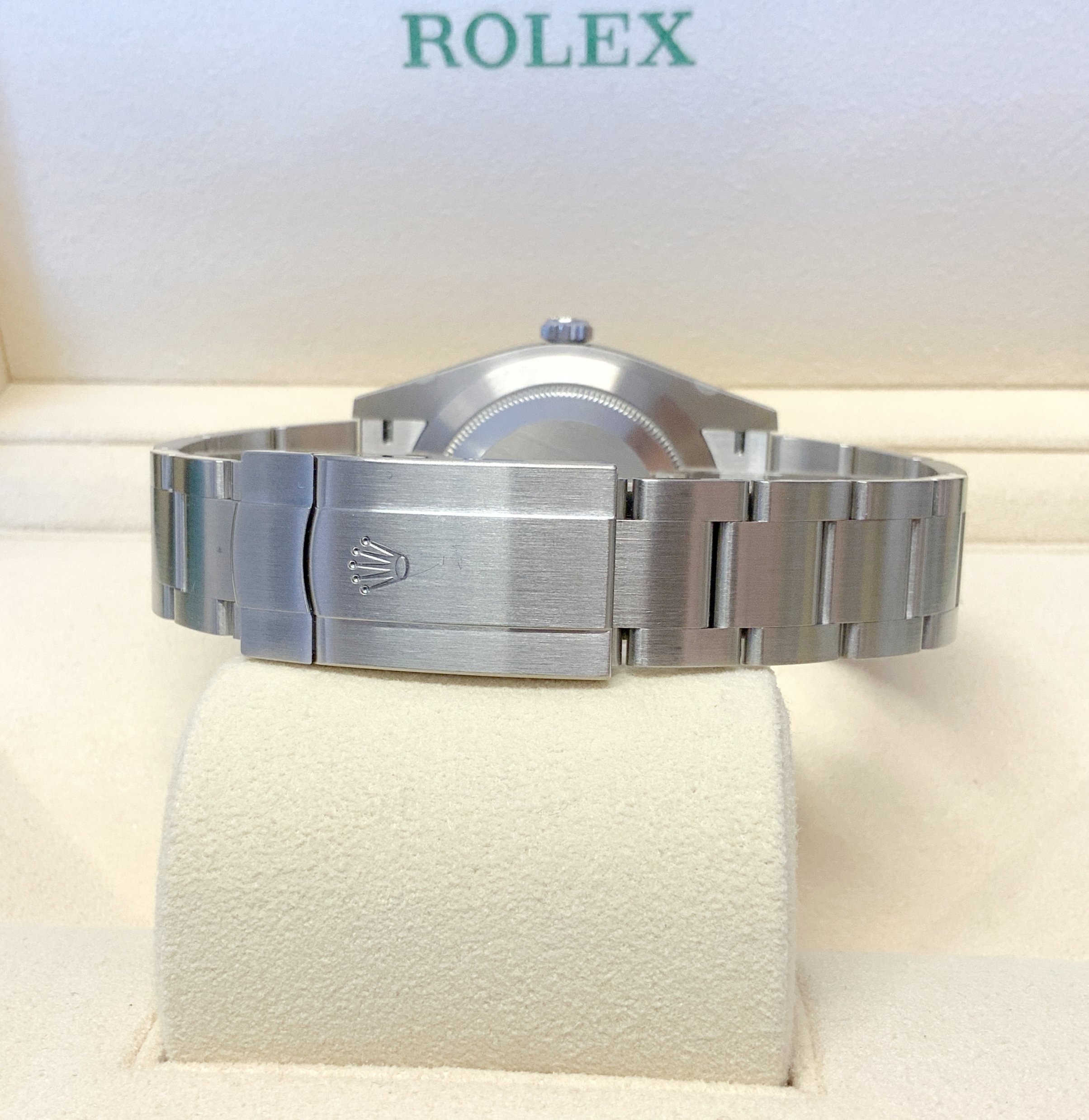 Rolex replica Oyster Perpetual 41 124300 Silver Dial - immagine 4