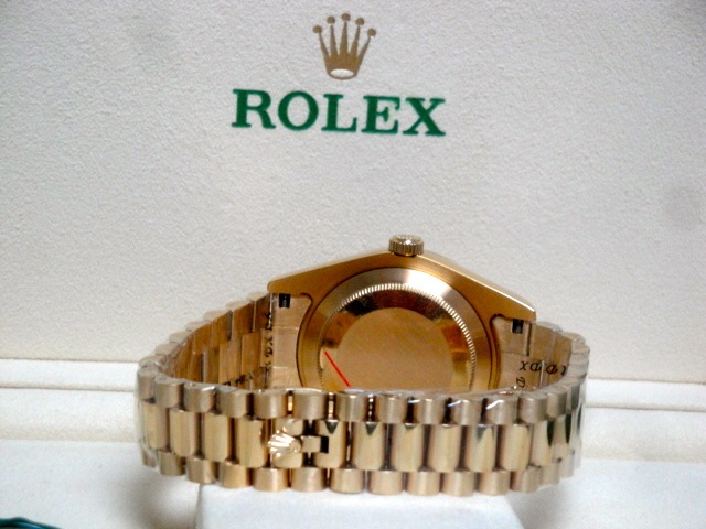 rolex replica day-date SARU brillantine yellow gold orologio replica - immagine 14