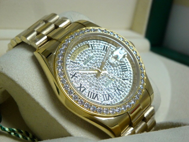 rolex replica day-date SARU brillantine yellow gold orologio replica - immagine 9