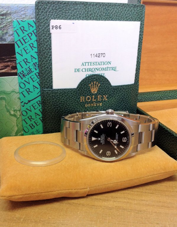 Rolex replica Explorer I 114270 36mm Black Dial - immagine 4