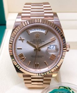 Rolex replica Day-Date 40 228235 Rose Gold sundust dial