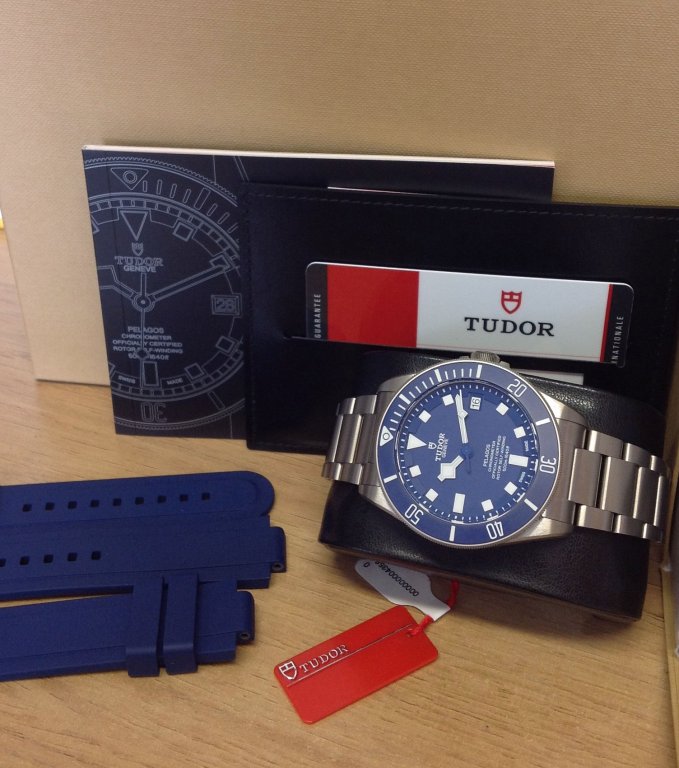 Tudor replica Pelagos 25600TB 42mm Titanium blue dial - immagine 4