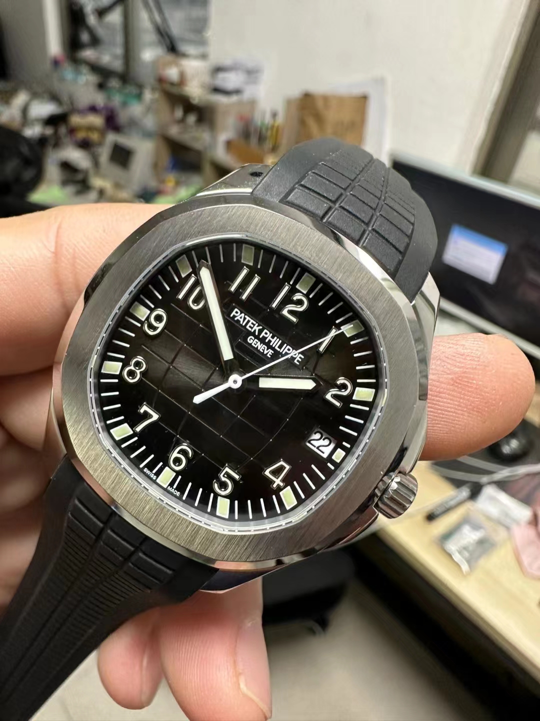 Patek Philippe replica aquanaut black dial 5167A black - immagine 4