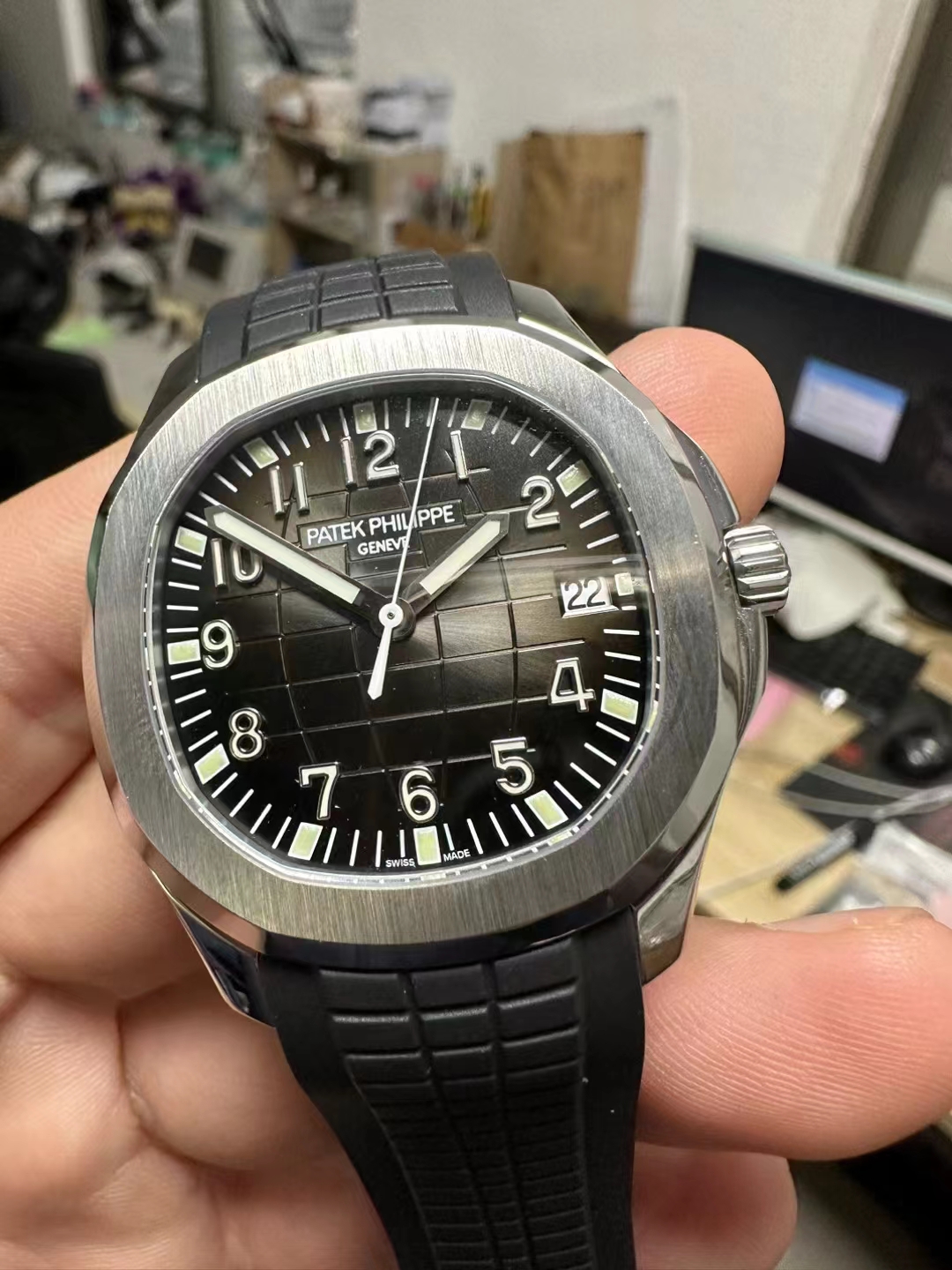 Patek Philippe replica aquanaut black dial 5167A black - immagine 3