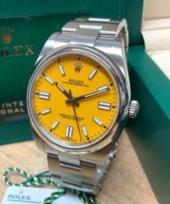 Alternative view of Rolex replica oyster perpetual 41 124300 yellow dial my2020