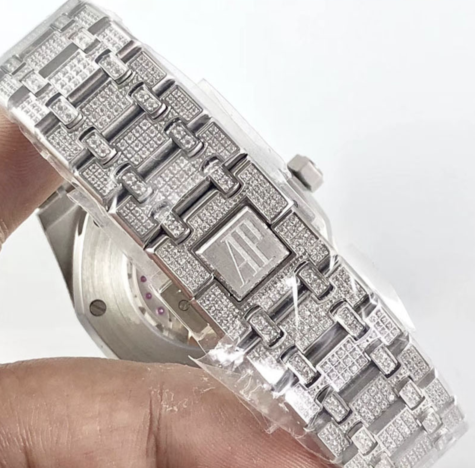 Audemars piguet replica royal oak 15400ST 41mm white gold full paved diamonds blue dial - immagine 9