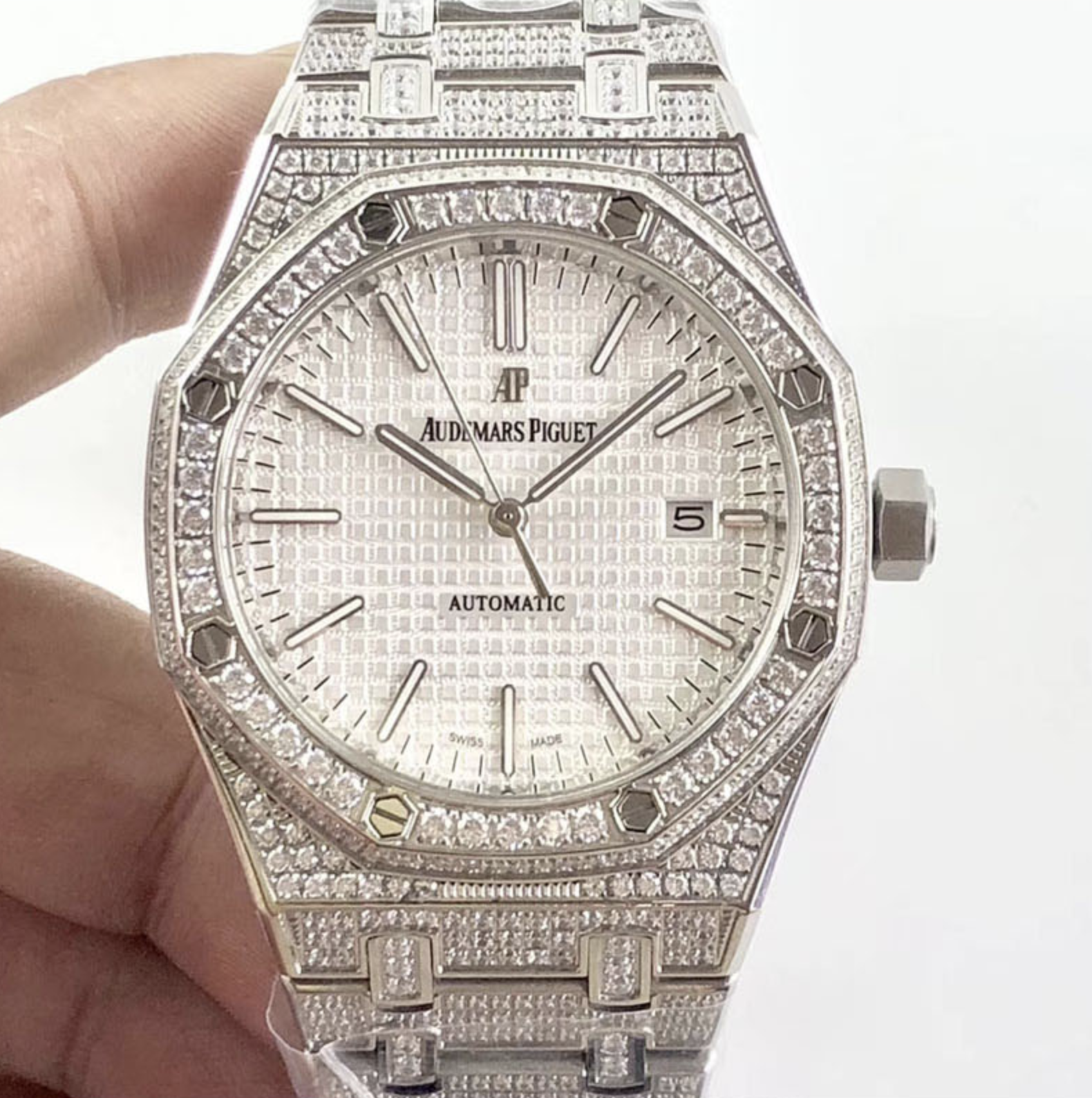 Audemars piguet replica royal oak 15400ST 41mm white gold full paved diamonds white dial