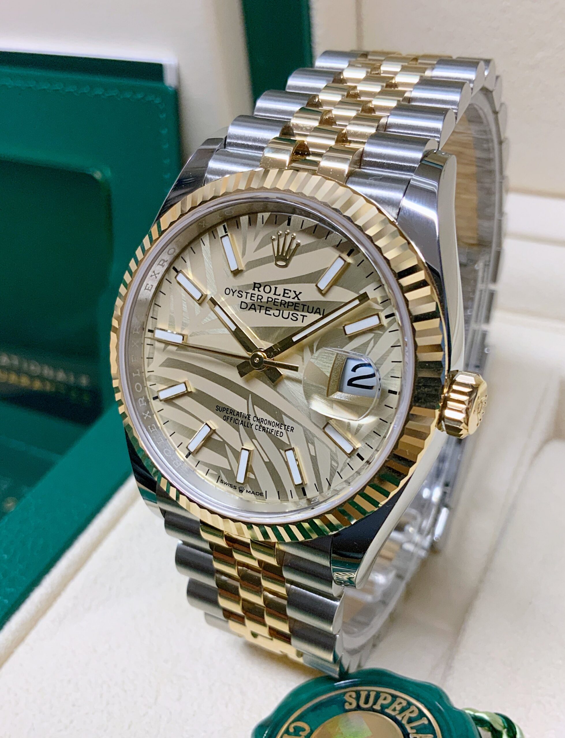 Rolex replica Datejust 36mm 126233 Palm Motif Dial - immagine 7