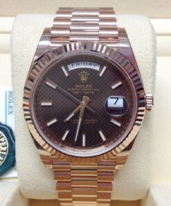 Rolex replica Day-Date 40 228235 Rose Gold choco tapisserie dial