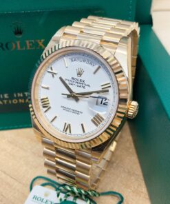 Alternative view of Rolex replica Day-Date 40 228238 Yellow Gold roman white dial