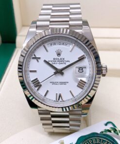 Rolex replica Day-Date 40 228239 White Gold white roman dial