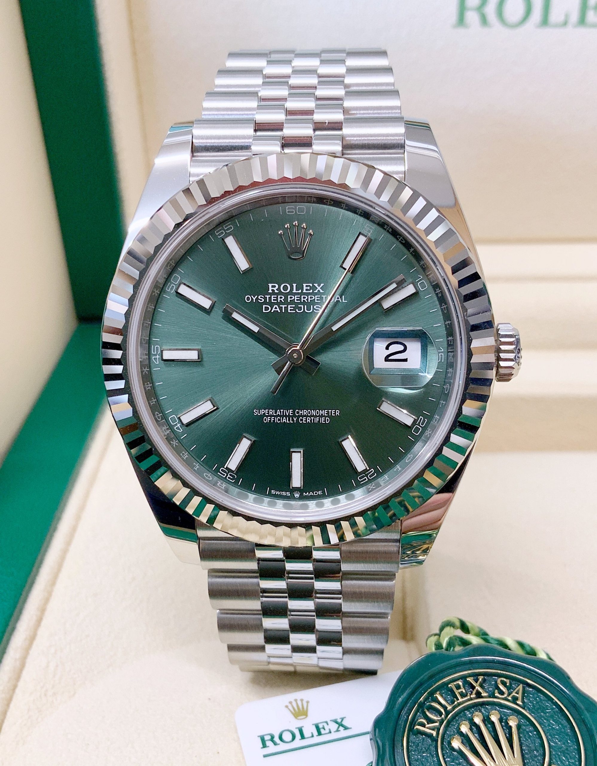 Rolex replica datejust 126234 mint green 41mm jubilee bracelet - immagine 3