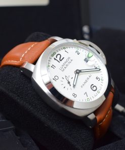 Alternative view of Panerai replica luminor marina white dial