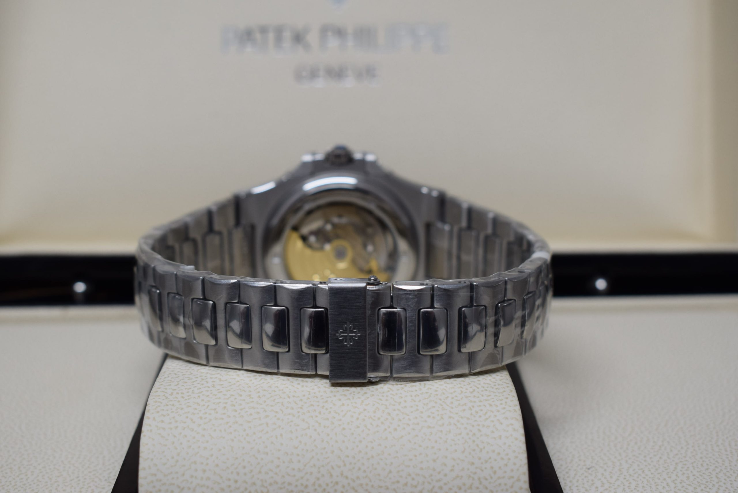 Patek Philippe replica nautilus 5711 green dial - immagine 7