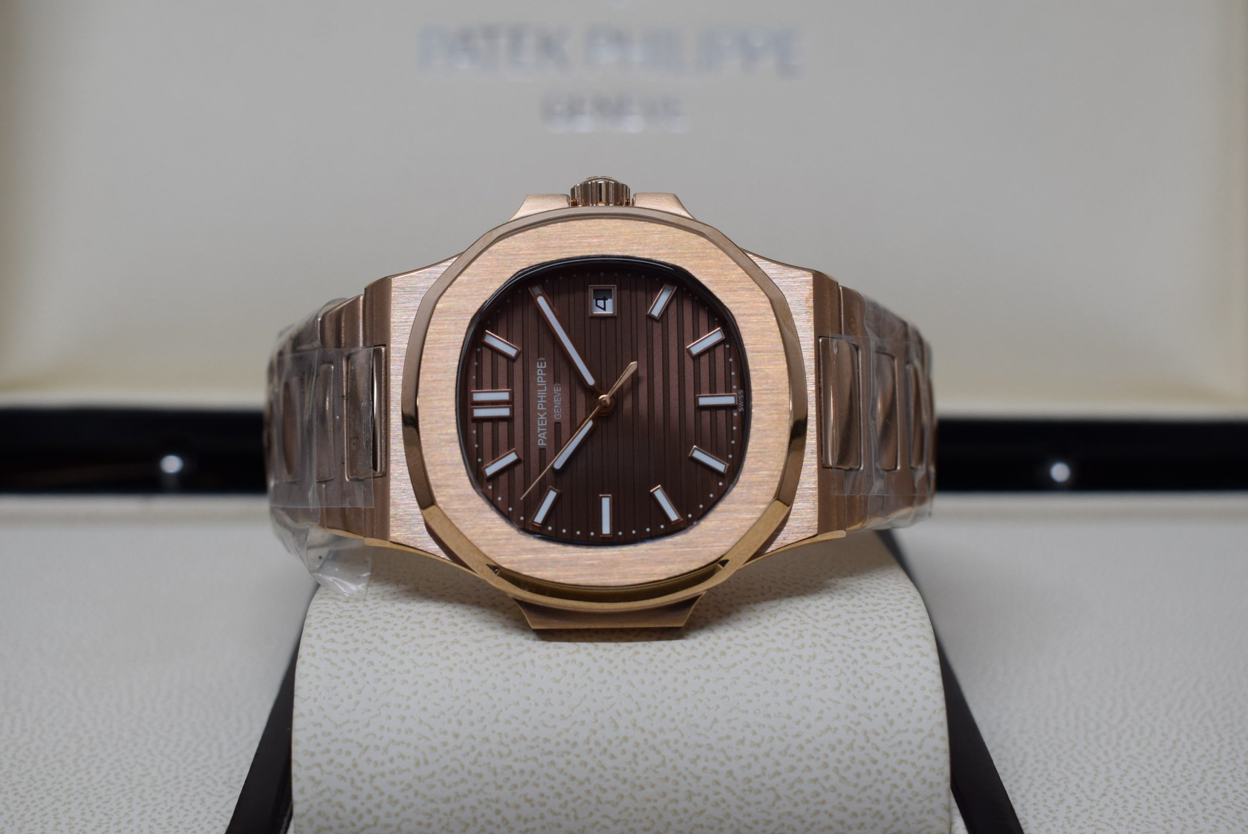Patek Philippe replica nautilus 5711R rose gold
