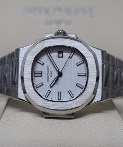 Patek Philippe replica nautilus 5711 white dial