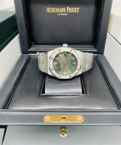 Alternative view of Audemars Piguet replica royal oak 15510ST green dial 3120 clone movement