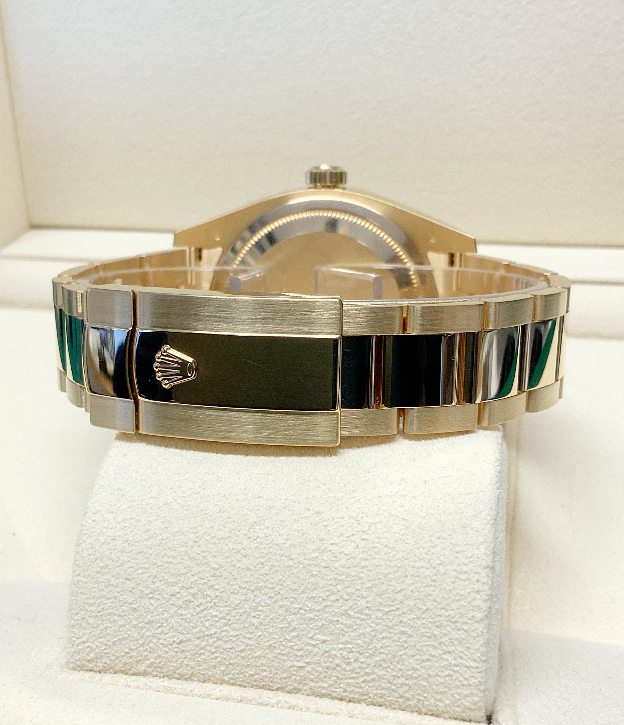 Rolex replica Sky-Dweller 326938 Yellow Gold - immagine 4
