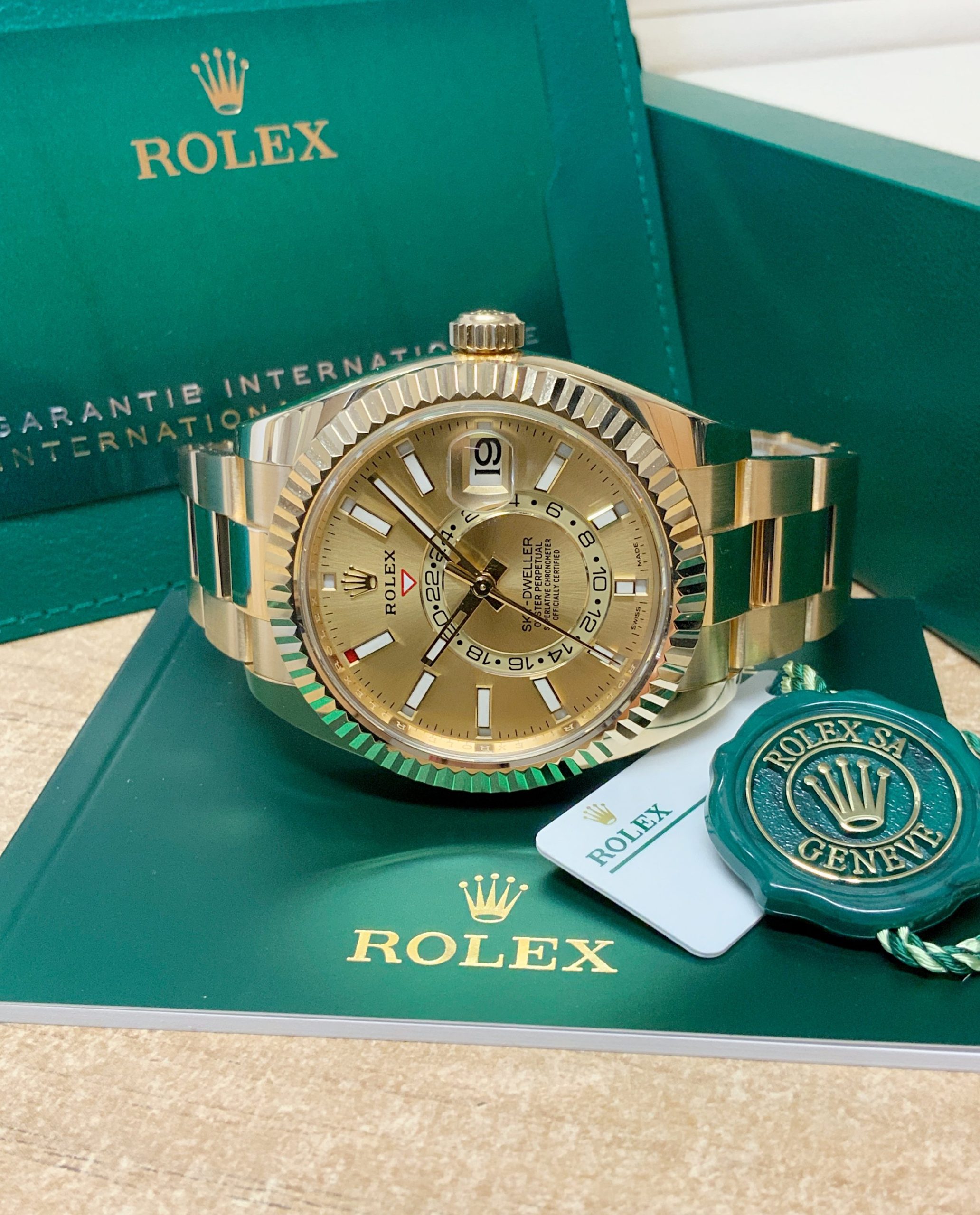 Rolex replica Sky-Dweller 326938 Yellow Gold - immagine 3