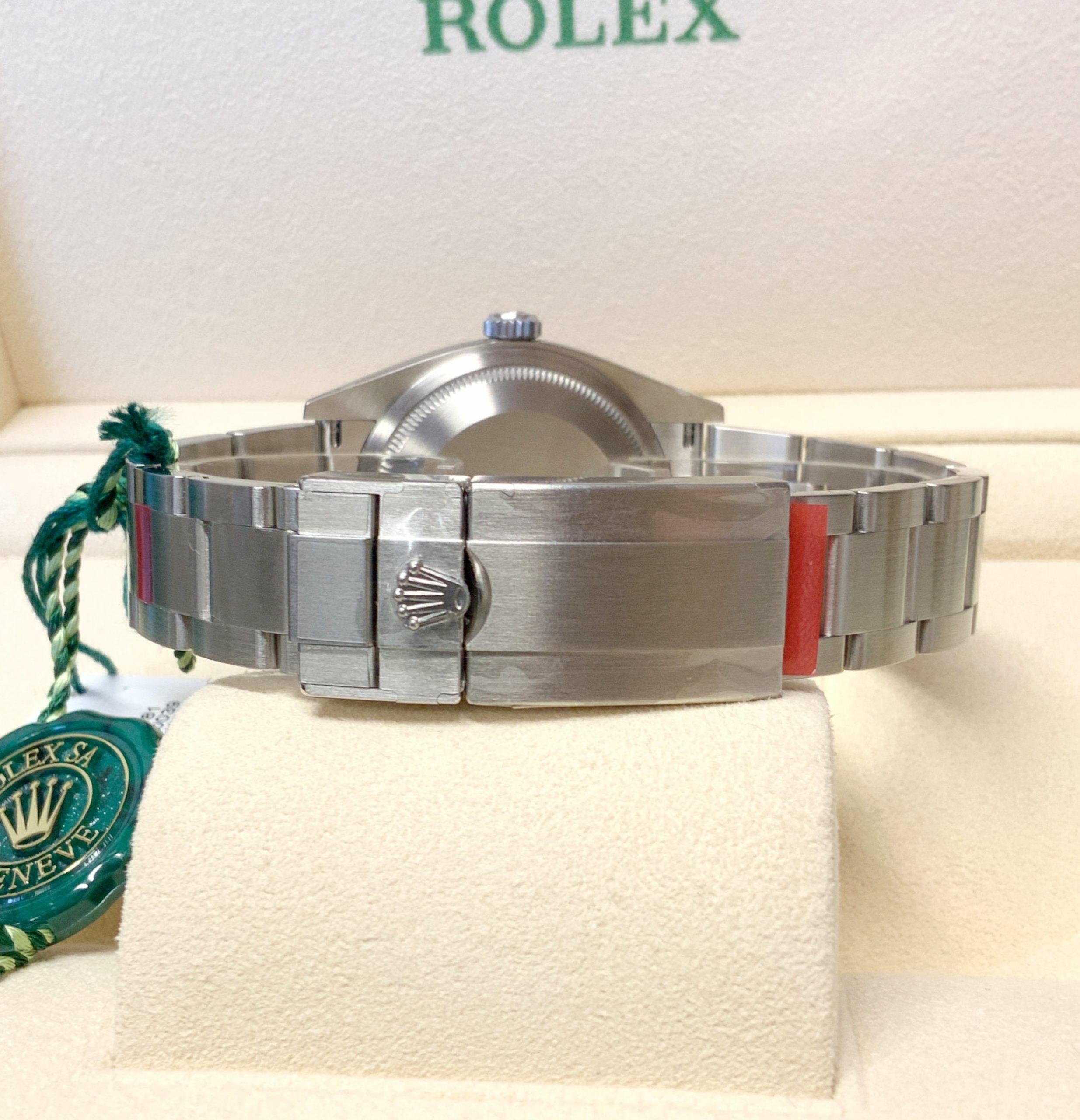 Rolex replica explorer I 36mm 1242701 black dial - immagine 7