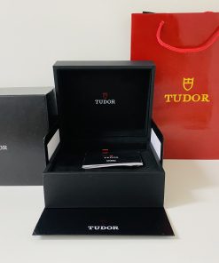 Tudor replica box scatola full set