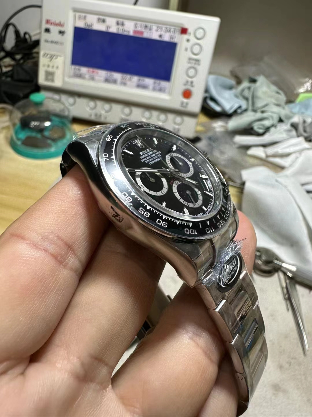Rolex replica Daytona 126500LN black dial - immagine 5